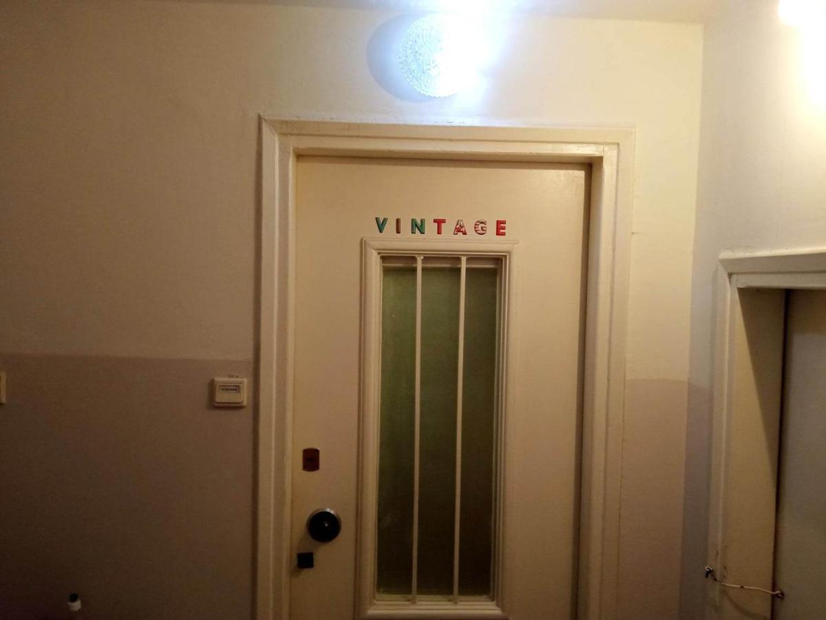 Vintage * Thessaloniki